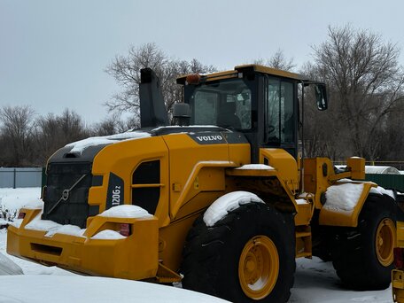 2017 Volvo L120, 7500000 рублей, вид 2