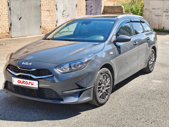 2021 Kia Ceed III Рестайлинг, серый, 1910000 рублей