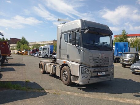 2023 FAW JH6, серый, 3401000 рублей, вид 2