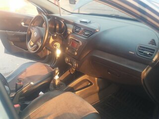 2012 Kia Rio 5-speed III, голубой, 800000 рублей, вид 5