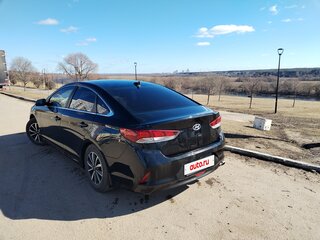 2019 Hyundai Sonata VII (LF) Рестайлинг, чёрный, 1550000 рублей, вид 3