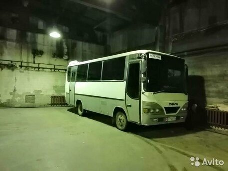 1995 Isuzu Turkuaz, серебристый, 550000 рублей, вид 3