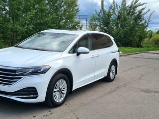 2020 Volkswagen Viloran I, белый, 4470000 рублей, вид 2