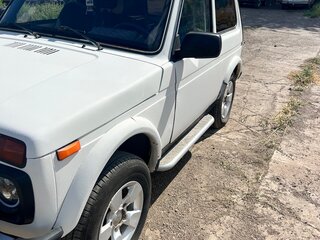 1996 Lada (ВАЗ) 2121 (4x4) I Рестайлинг, белый, 190000 рублей, вид 3