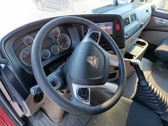 2023 Sinotruk Howo T5G, красный - вид 5