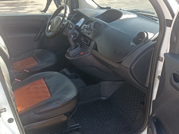 2013 Renault Kangoo, белый, 740000 рублей - вид 15