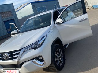 2017 Toyota Fortuner II, белый, 3470000 рублей, вид 1
