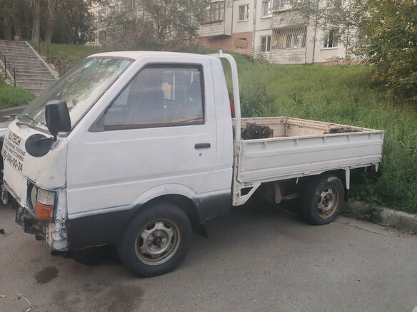 1991 Nissan Vanette, белый, 400000 рублей - вид 4