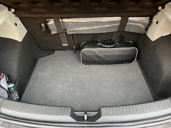 2013 SEAT Leon III, чёрный, 1125000 рублей - вид 9