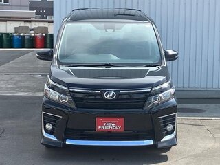 2017 Toyota Voxy III (R80), чёрный, 1870000 рублей, вид 2
