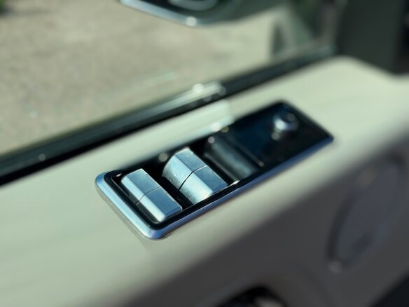 2020 Land Rover Range Rover IV Рестайлинг, синий, 9850000 рублей - вид 22