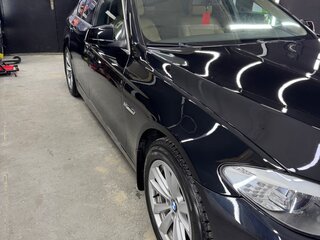 2012 BMW 5 серии 520i VI (F10/F11/F07), чёрный, 1650000 рублей, вид 4