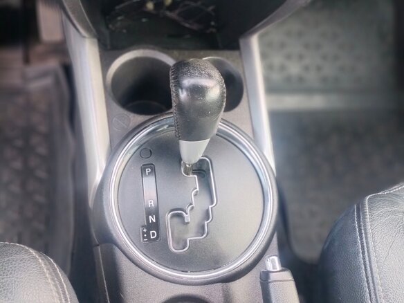 2014 Mitsubishi ASX I Рестайлинг, белый, 980000 рублей - вид 5