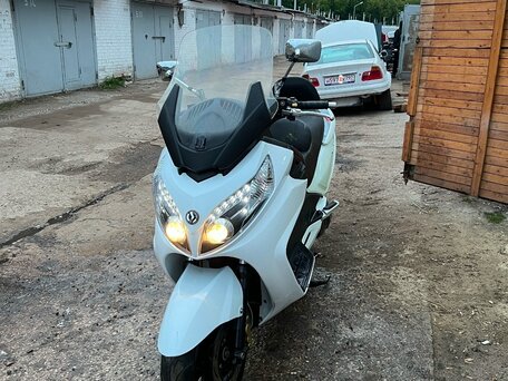 2012 Sym Maxsym 400, белый, 350000 рублей, вид 2