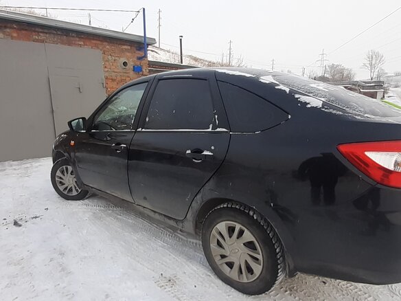 2016 Lada (ВАЗ) Granta I, чёрный, 450000 рублей - вид 2