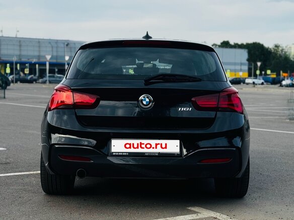 2019 BMW 1 серии 118i II (F20/F21) Рестайлинг 2, чёрный, 1950000 рублей - вид 6