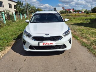 2019 Kia Ceed III, белый, 1800000 рублей, вид 2