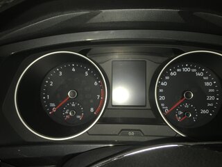 2017 Volkswagen Tiguan II, белый, 2000000 рублей, вид 5