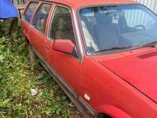 1984 Opel Rekord E, красный, 90000 рублей, вид 1