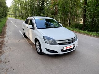 2011 Opel Astra H Рестайлинг, белый, 520000 рублей, вид 2