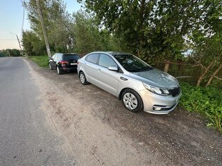 2017 Kia Rio III Рестайлинг, белый, 1150000 рублей, вид 5