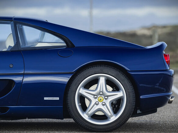 1996 Ferrari F355 GTS, синий - вид 16
