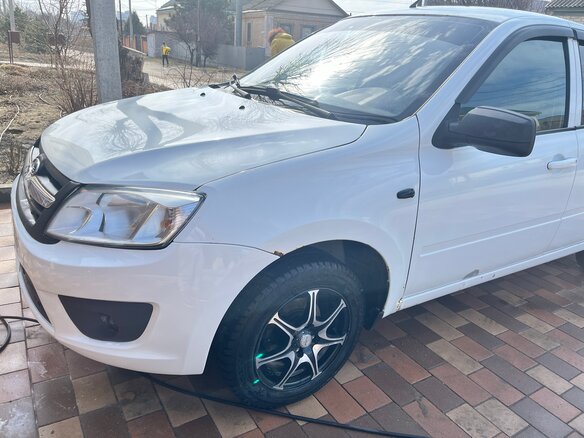 2014 Lada (ВАЗ) Granta I, белый, 490000 рублей - вид 8