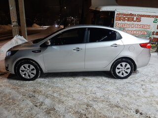 2012 Kia Rio III, серебристый, 1050000 рублей, вид 4