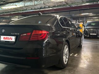 2011 BMW 5 серии 528i VI (F10/F11/F07), чёрный, 1790000 рублей, вид 4