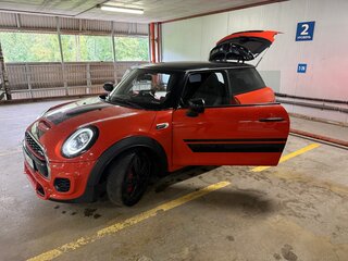 2020 Mini Hatch JCW III (F55/F56) Рестайлинг, оранжевый, 3150000 рублей, вид 2