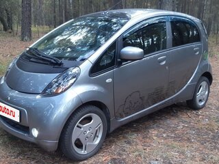 2011 Mitsubishi i-MiEV, серый, 795000 рублей, вид 3