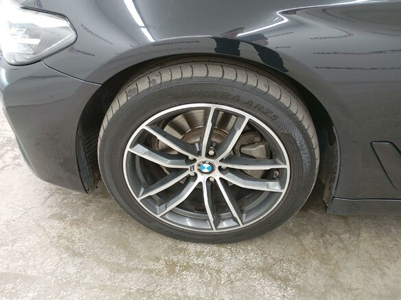 2021 BMW 5 серии 520d xDrive VII (G30/G31/G38) Рестайлинг, чёрный, 3728750 рублей - вид 9