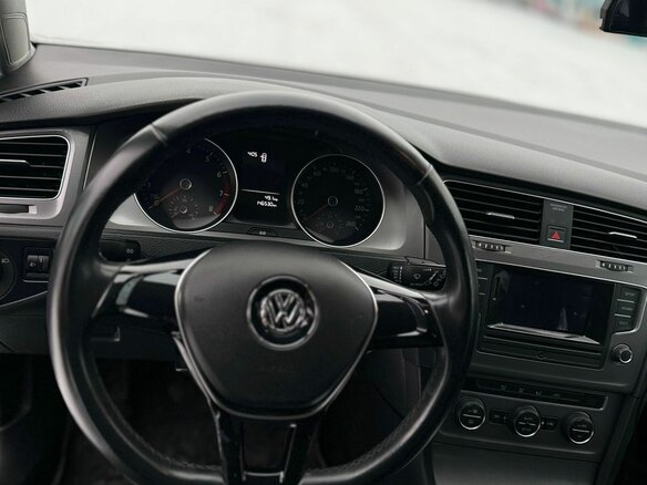 2013 Volkswagen Golf VII, чёрный, 1230000 рублей - вид 8