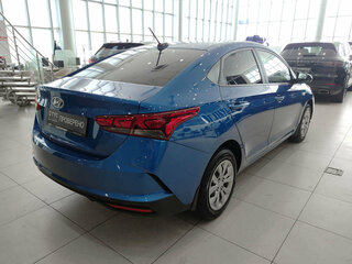 2021 Hyundai Solaris II Рестайлинг, синий, 1480000 рублей, вид 5