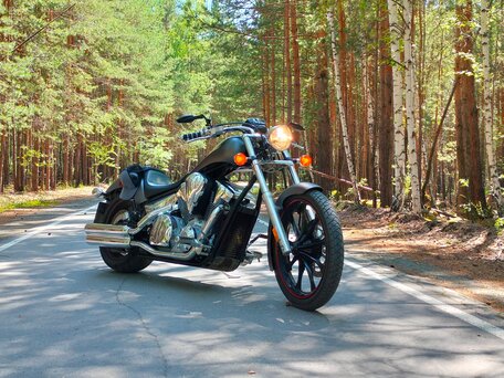 2011 Honda VT 1300CX Fury, серый, 1250000 рублей, вид 4