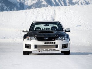 2011 Subaru Impreza WRX STi III, белый, 2500000 рублей, вид 1