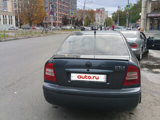 2008 Skoda Octavia I (A4) Рестайлинг, серый, 400000 рублей, вид 3