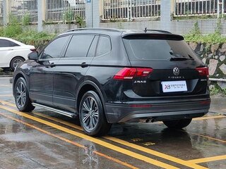2021 Volkswagen Tiguan L II (China Market), чёрный, 1920000 рублей, вид 5