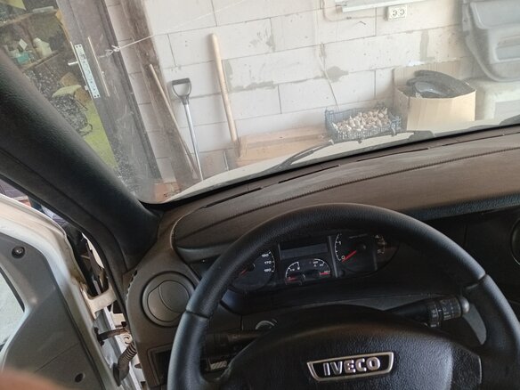 2012 Iveco Daily, белый, 2100000 рублей - вид 8