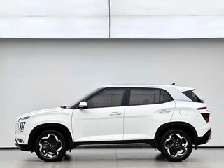 2021 Hyundai ix25 II, белый, 1250500 рублей, вид 3