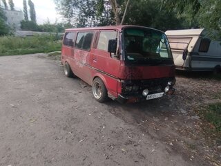 1986 Nissan Homy IV, пурпурный, 230000 рублей, вид 1