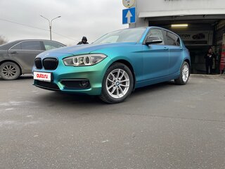 2018 BMW 1 серии 118i II (F20/F21) Рестайлинг 2, серебристый, 2320500 рублей, вид 1