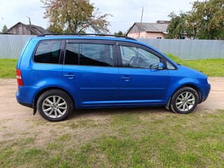 2003 Volkswagen Touran I, синий, 650000 рублей, вид 4