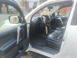 2011 Toyota Land Cruiser Prado 150 Series, белый, 3400000 рублей, вид 5