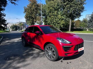 2018 Porsche Macan I, красный, 4099000 рублей, вид 3