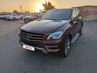 2013 Mercedes-Benz M-Класс 350 III (W166), красный, 2150000 рублей, вид 1
