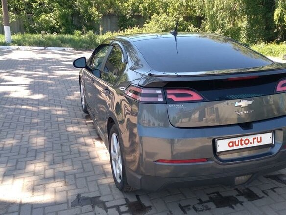 2013 Chevrolet Volt I, серый, 1100000 рублей - вид 8