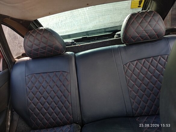 2004 Lada (ВАЗ) 2112, красный, 220000 рублей - вид 5