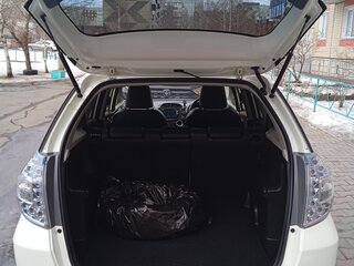2012 Honda Fit Shuttle I, белый, 1150000 рублей, вид 5