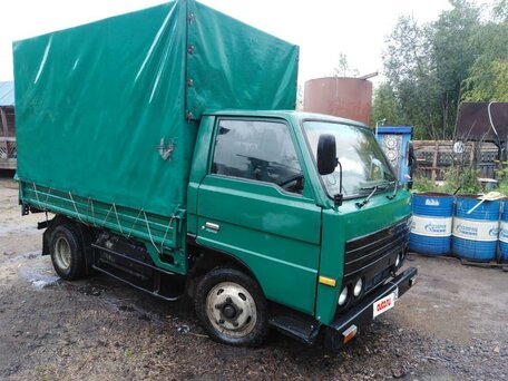 1985 Mazda Titan, зелёный, 1000000 рублей, вид 1